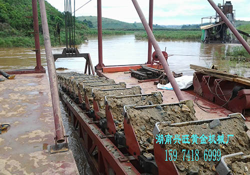 剛果金 采金船 調(diào)試現(xiàn)場(chǎng) 剛果金 采金船 調(diào)試現(xiàn)場(chǎng)